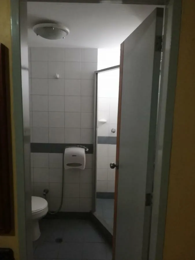 كراكاس Hotel El Limon